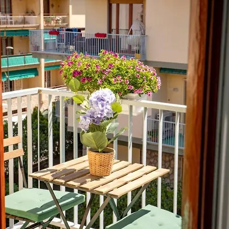 White House - Casa Sorrento