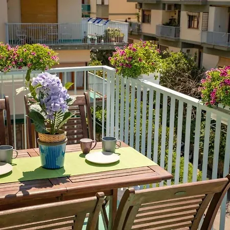 White House - Casa Apartamento *